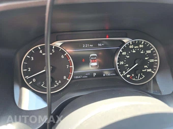2023 Nissan Rogue S – miniatura 9