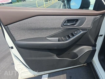 2023 Nissan Rogue S - miniatura 15