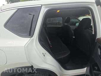 2023 Nissan Rogue S – miniatura 15