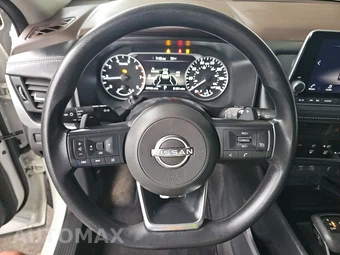 2023 Nissan Rogue S - miniatura 10
