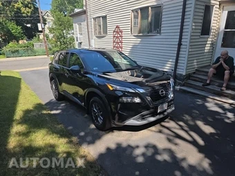 2023 Nissan Rogue S - miniatura 3