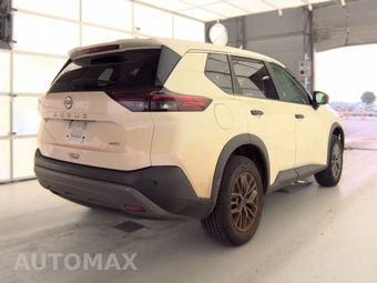2023 Nissan Rogue S – miniatura 4