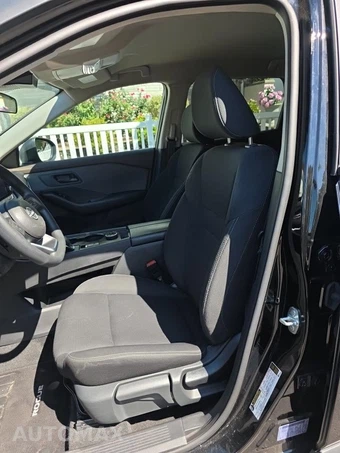 2023 Nissan Rogue S - miniatura 11