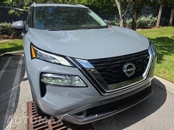 2023 Nissan Rogue SL – miniatura 2