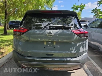 2023 Nissan Rogue SL – miniatura 6