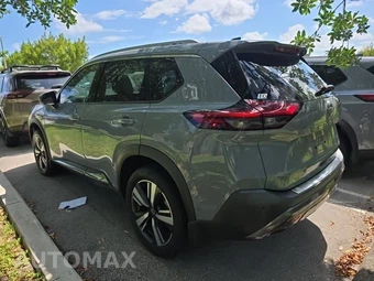2023 Nissan Rogue SL – miniatura 7