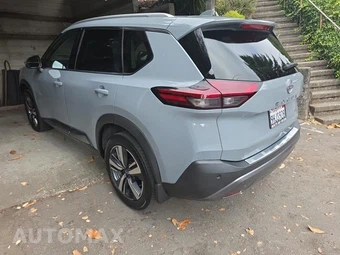 2023 Nissan Rogue SL – miniatura 7
