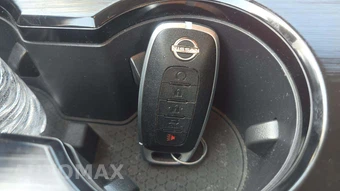 2023 Nissan Rogue SL - miniatura 18