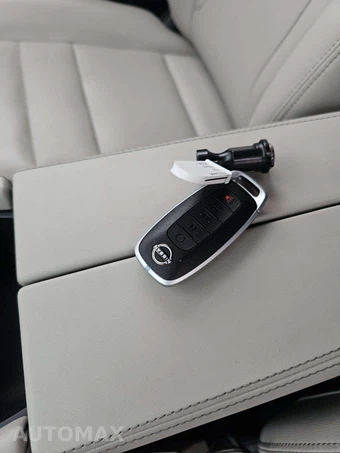 2023 Nissan Rogue SL – miniatura 8