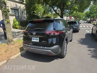2023 Nissan Rogue SL - miniatura 5