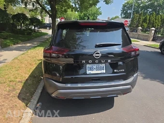 2023 Nissan Rogue SL - miniatura 6