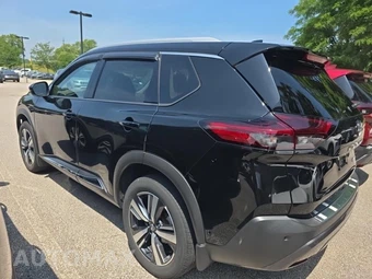 2023 Nissan Rogue SL – miniatura 8