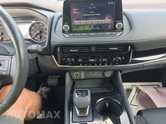 2023 Nissan Rogue SL - miniatura 7