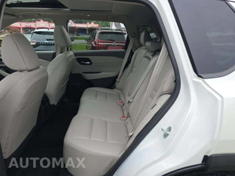 2023 Nissan Rogue SL – miniatura 13