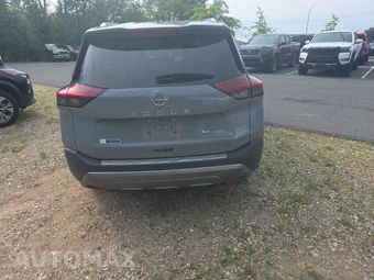2023 Nissan Rogue SL – miniatura 6