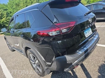 2023 Nissan Rogue SL – miniatura 7