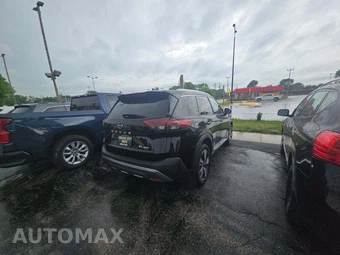 2023 Nissan Rogue SL – miniatura 3
