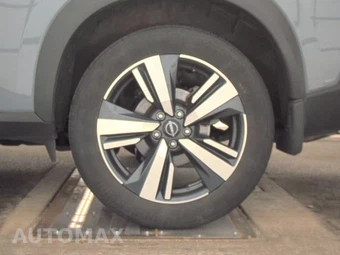 2023 Nissan Rogue SL - miniatura 9