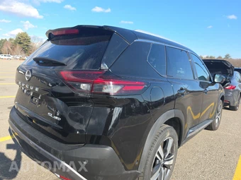 2023 Nissan Rogue SL - miniatura 4