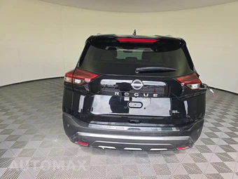 2023 Nissan Rogue SL - miniatura 5