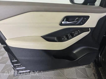 2023 Nissan Rogue SL - miniatura 9