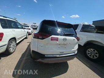 2023 Nissan Rogue SL - miniatura 5