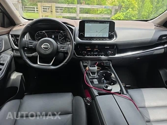 2023 Nissan Rogue SL – miniatura 12