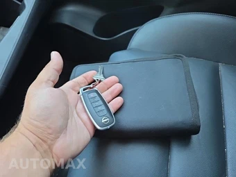 2023 Nissan Rogue SL – miniatura 23
