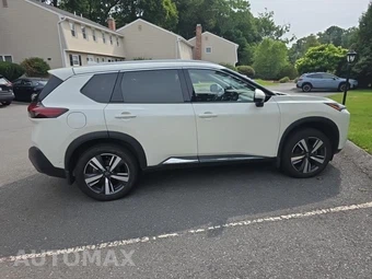 2023 Nissan Rogue SL – miniatura 4