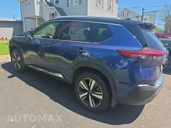 2023 Nissan Rogue SL – miniatura 8