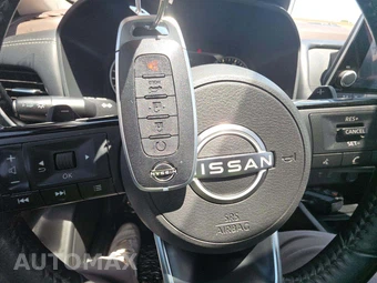 2023 Nissan Rogue SV – miniatura 8