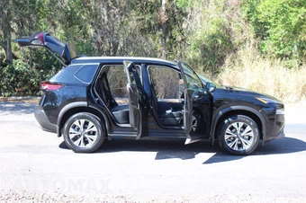 2023 Nissan Rogue SV - miniatura 17