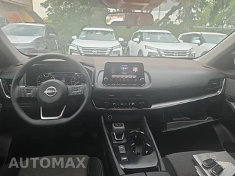 2023 Nissan Rogue SV - miniatura 12