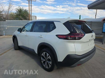 2023 Nissan Rogue SV – miniatura 2