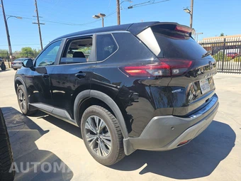 2023 Nissan Rogue SV – miniatura 6