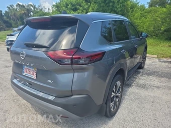 2023 Nissan Rogue SV - miniatura 5