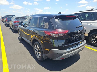 2023 Nissan Rogue SV – miniatura 6