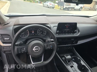 2023 Nissan Rogue SV – miniatura 11