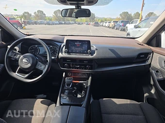 2023 Nissan Rogue SV - miniatura 11