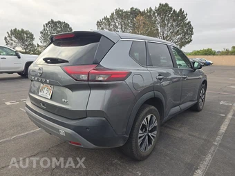 2023 Nissan Rogue SV - miniatura 4
