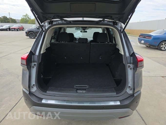 2023 Nissan Rogue SV – miniatura 11