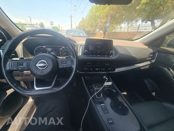 2023 Nissan Rogue SV - miniatura 17