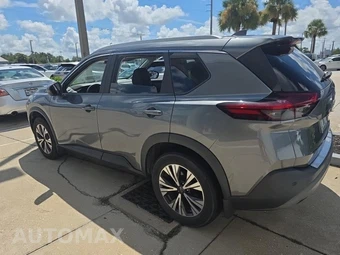 2023 Nissan Rogue SV - miniatura 8