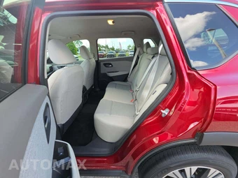 2023 Nissan Rogue SV - miniatura 13