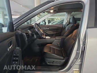 2023 Nissan Rogue SV - miniatura 11