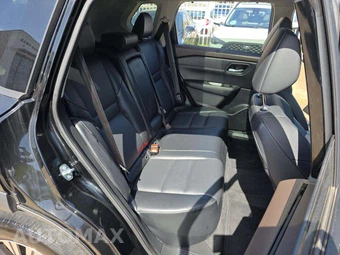 2023 Nissan Rogue SV – miniatura 16