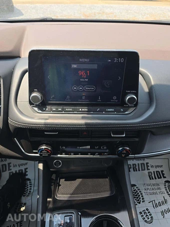 2023 Nissan Rogue SV – miniatura 7
