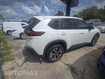 2023 Nissan Rogue SV – miniatura 3