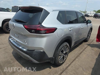 2023 Nissan Rogue SV – miniatura 4