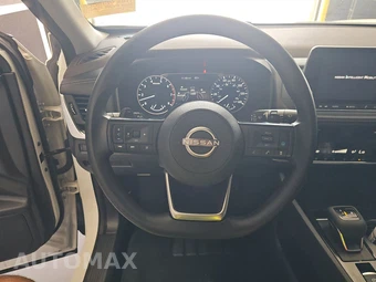 2023 Nissan Rogue SV – miniatura 10